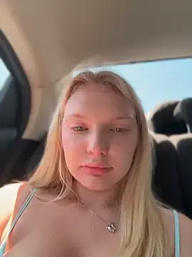 AmmyHot  live sex cam