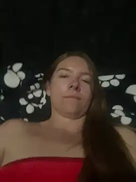 Blondie_angie  live sex cam