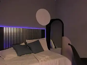 Emilybeltons  live sex cam