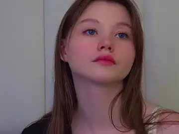 KeiraAsti  live sex cam