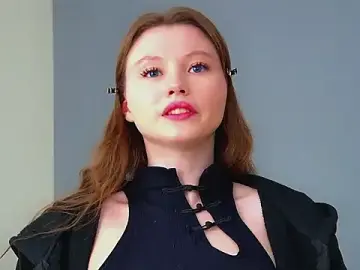 KeiraAsti  live sex cam