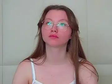 KeiraAsti  live sex cam