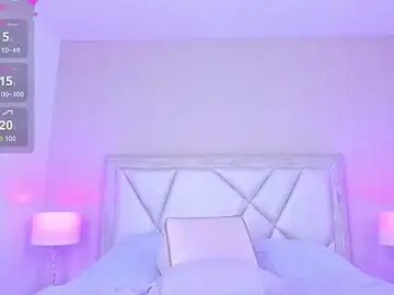 TyraKayne  live sex cam