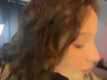 WeepyMoon  live sex cam