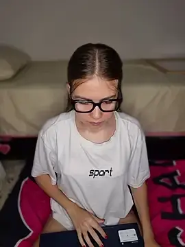 Ihelsey  live sex cam