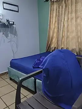 Saenz_eymi  live sex cam