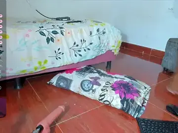 Tisaya_8  live sex cam