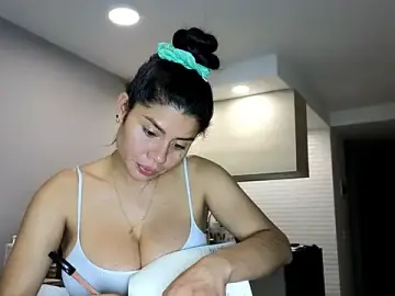 Alondra_fetish  live sex cam