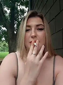 AnnaHannna  live sex cam