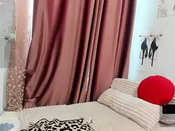 BlowYourMindd  live sex cam