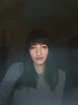 MetinaKis  live sex cam
