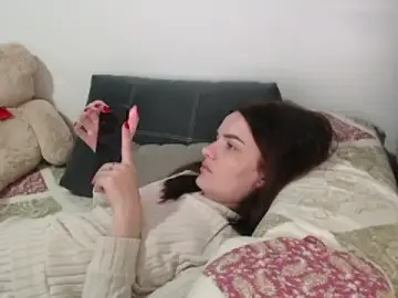 _JustmeHere_  live sex cam