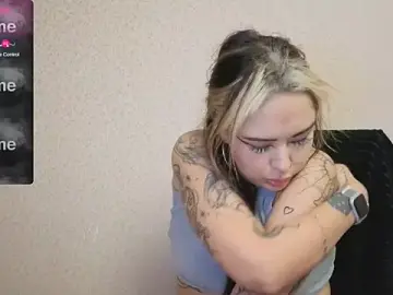 Baby__kim  live sex cam