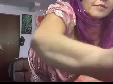 Kristallic  live sex cam