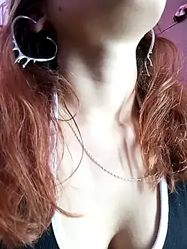 HairyKitty__  live sex cam