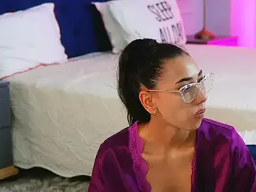 JessieePink  live sex cam