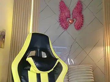 Lilith_Ink99  live sex cam