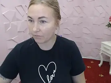 Luna7_7  live sex cam