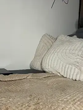 Merloth  live sex cam