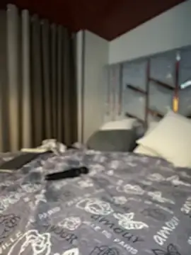 Merloth  live sex cam