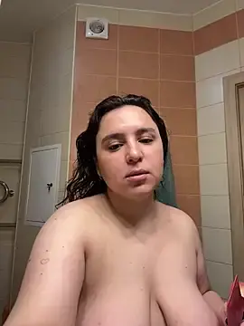 SuzyStar  live sex cam