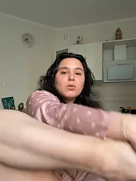 SuzyStar  live sex cam