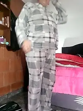 Taylor-hardcore  live sex cam