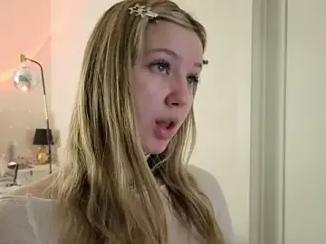 Bonnyfloweer  live sex cam