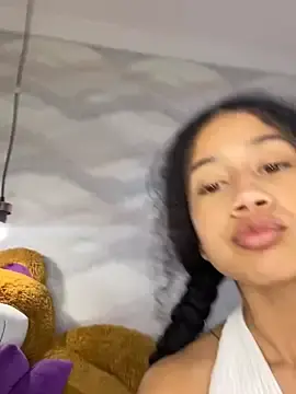 Jadee8  live sex cam
