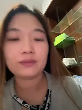 Aaajin-  live sex cam