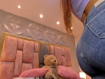 Charlotte_Ice1  live sex cam