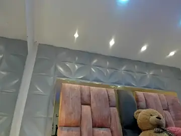 Charlotte_Ice1  live sex cam