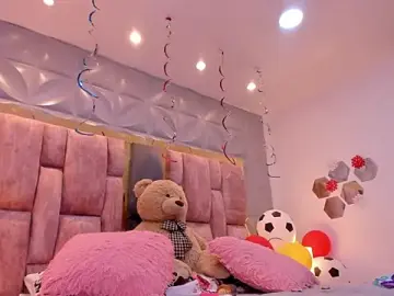 Charlotte_Ice1  live sex cam