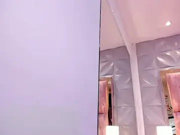 Charlotte_Ice1  live sex cam