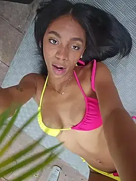 Elisa_Venezia  live sex cam
