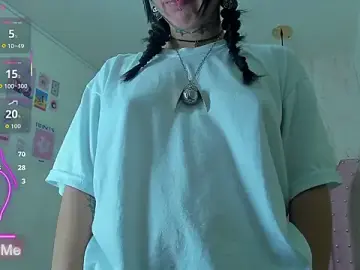 Iris__77  live sex cam