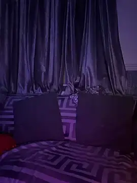 Kaylahh123  live sex cam