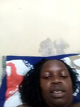 Sexybigtits12  live sex cam