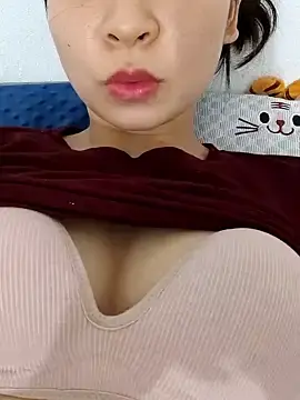 Yina_meow  live sex cam