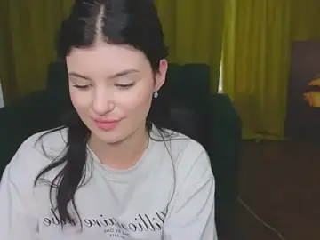 AnnaYount  live sex cam