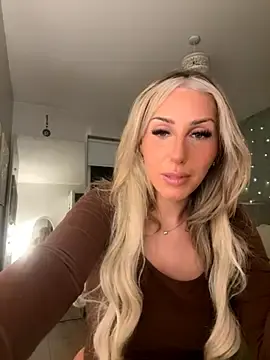 HeidiMae  live sex cam