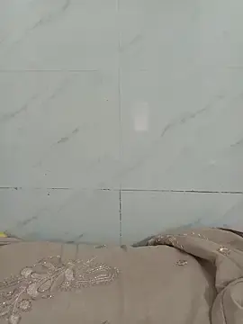 Hot_Riya_999  live sex cam