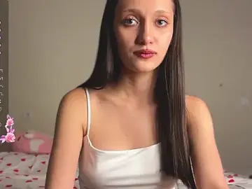 Kamilamilaa  live sex cam