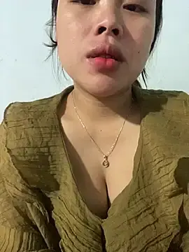 Kaylee00  live sex cam