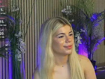 MiriamBllue  live sex cam