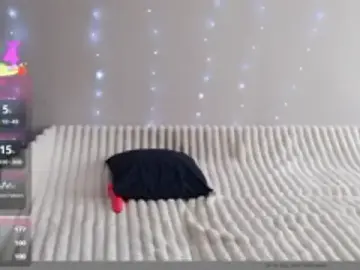 VictoriaVeya  live sex cam