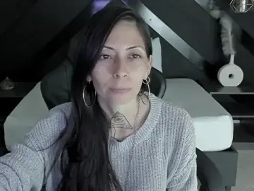 Dark_gotica  live sex cam