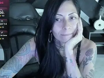 Dark_gotica  live sex cam