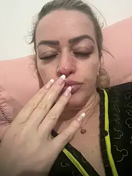 Alerquinasc  live sex cam