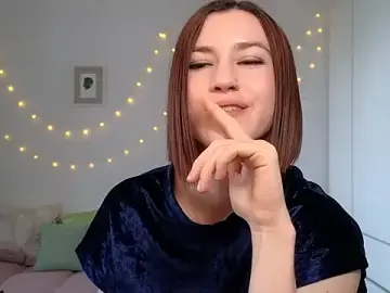 AliciaNewell  live sex cam
